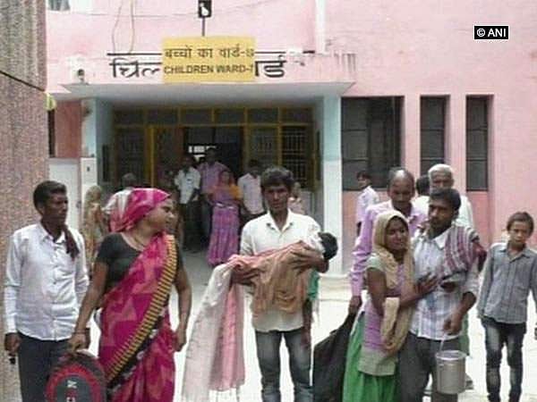 உ.பி அரசு மருத்துவமனையில் தொடரும் அவலம்: 45 நாட்களில் 71 குழந்தைகள் உயிரிழப்பு 