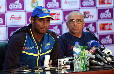 இலங்கை கேப்டன் பதவியிலிருந்து மேத்யூஸ் நீக்கம்! புதிய கேப்டன் நியமனம்!