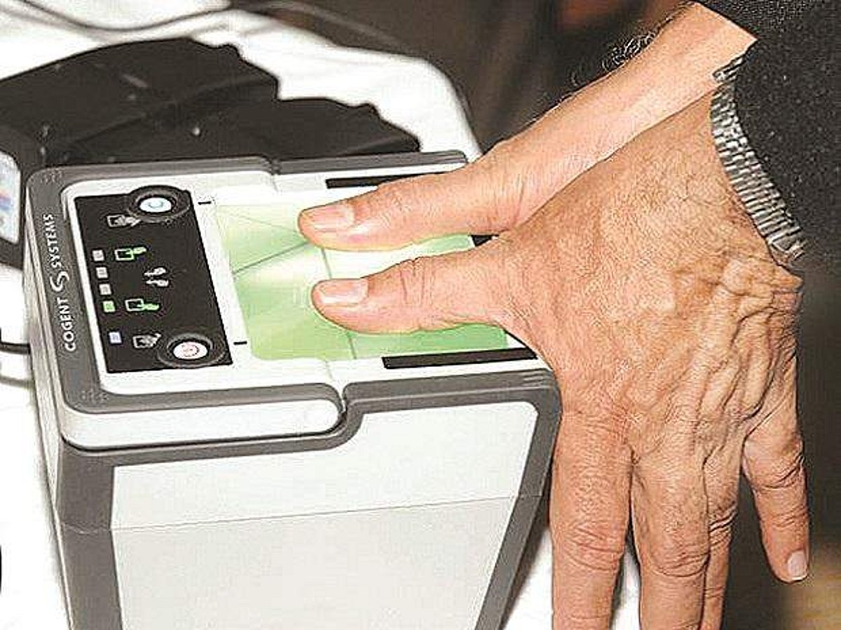 ஆதார் தீர்ப்பு சரி.. ஏற்கனவே தனியார்கள் சேகரித்துள்ள 'ஆதார் டேட்டாவின்' கதி?: வல்லுநர் எழுப்பும் வலிமையான கேள்விகள்