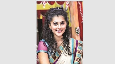 பணம் சேமிக்கவே ஆசை! திருமணத்தில் விருப்பமில்லை! நடிகை மல்லிகா ஷராவத் பேட்டி!