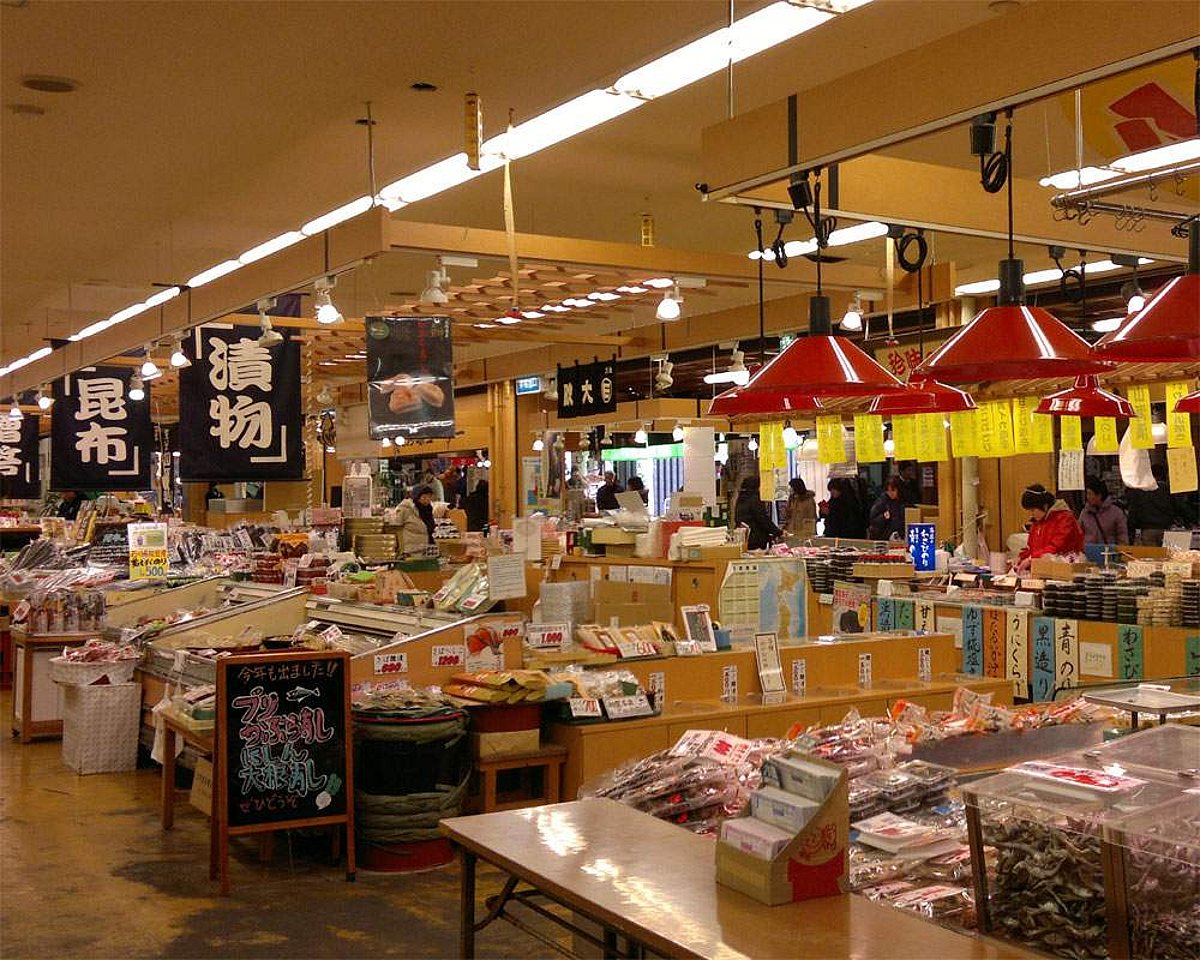 கடந்த 83 ஆண்டுகளில் முதன் முறையாக மூடப்பட உள்ள உலகின் மிகப் பெரிய மீன் சந்தை