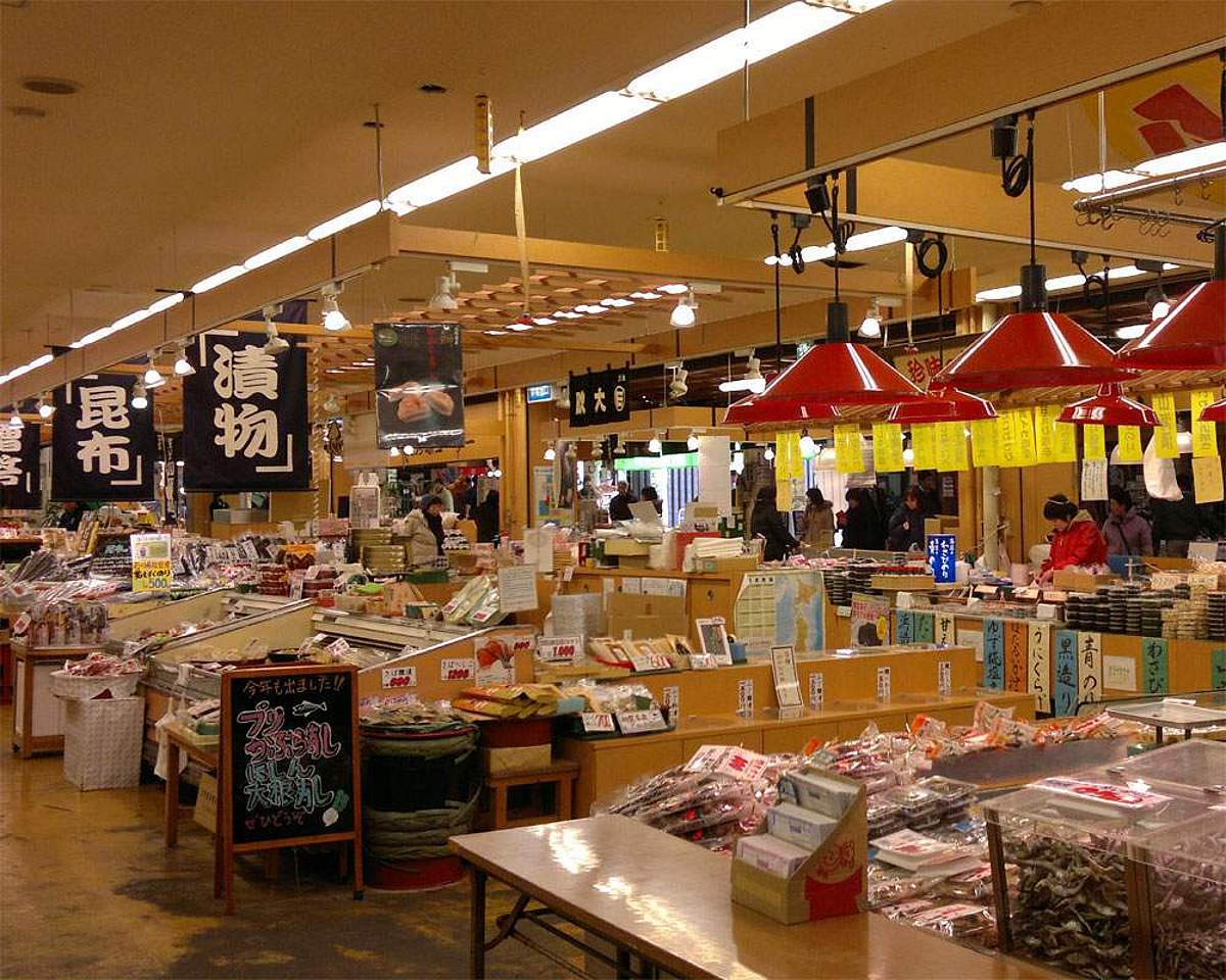 கடந்த 83 ஆண்டுகளில் முதன் முறையாக மூடப்பட உள்ள உலகின் மிகப் பெரிய மீன் சந்தை