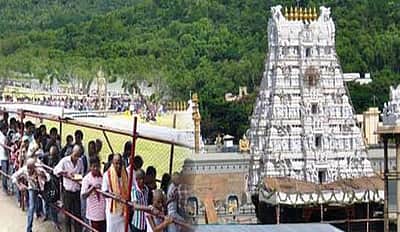 திருப்பதி நடைபாதை வழியாகச் செல்வோரின் கவனத்திற்கு! 