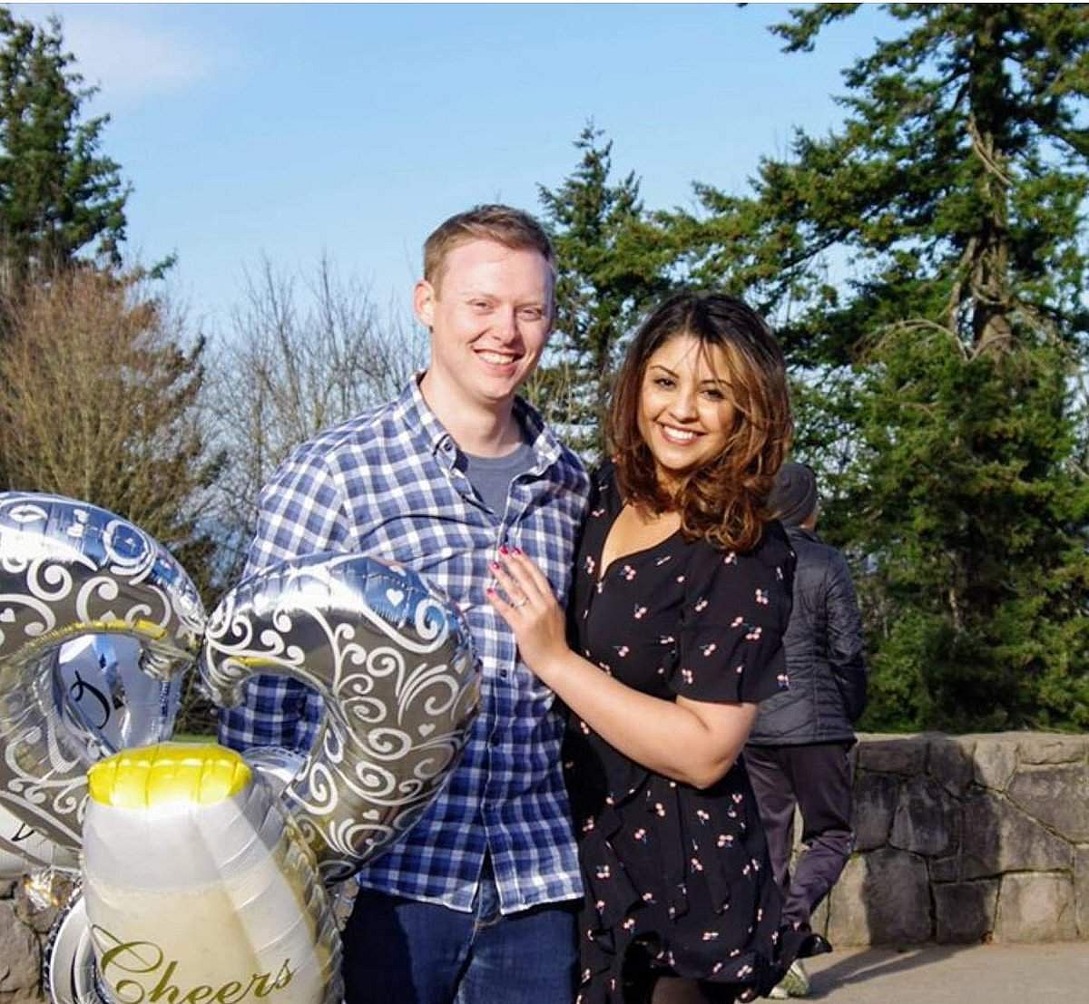 நடிகை ரிச்சாவுக்கு அமெரிக்காவில் திருமண நிச்சயதார்த்தம் நடைபெற்றது!