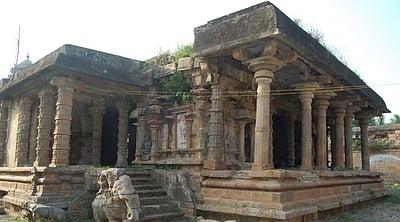 துக்காச்சி சதுர்வேதி மங்கலம்