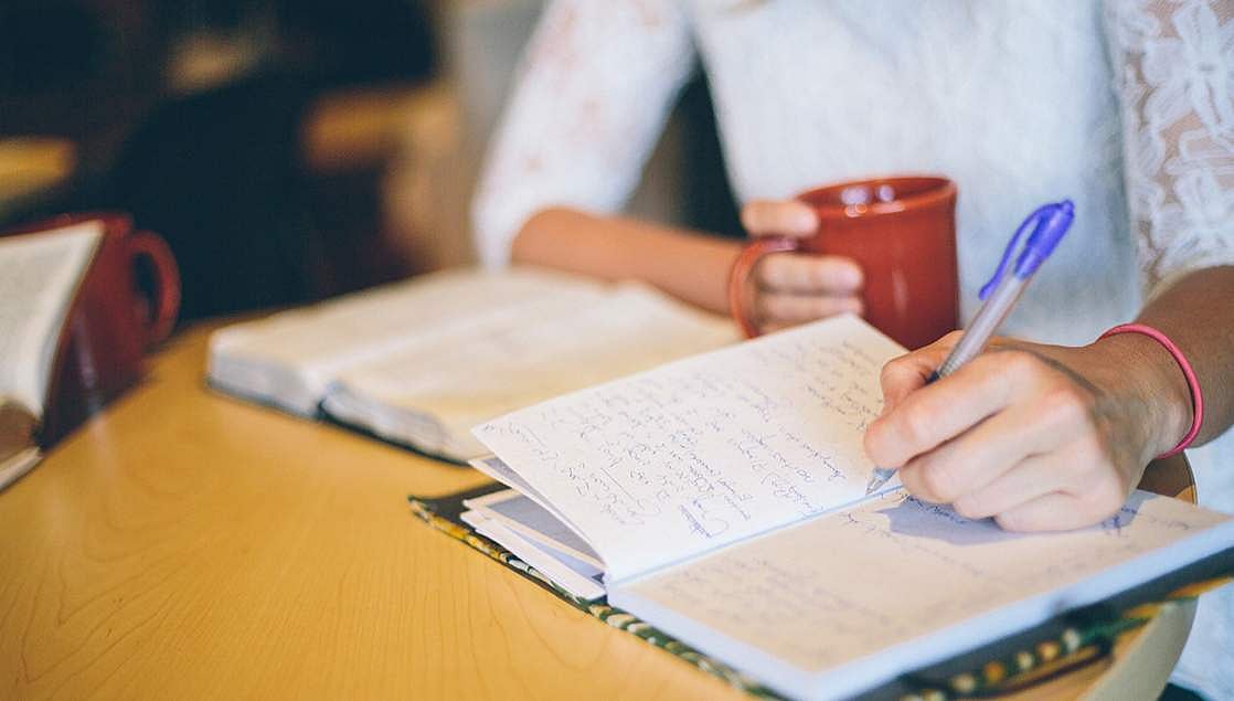 இந்த வாரத்திற்கான தலைப்பு:  மகளுக்கு ஒரு மடல்