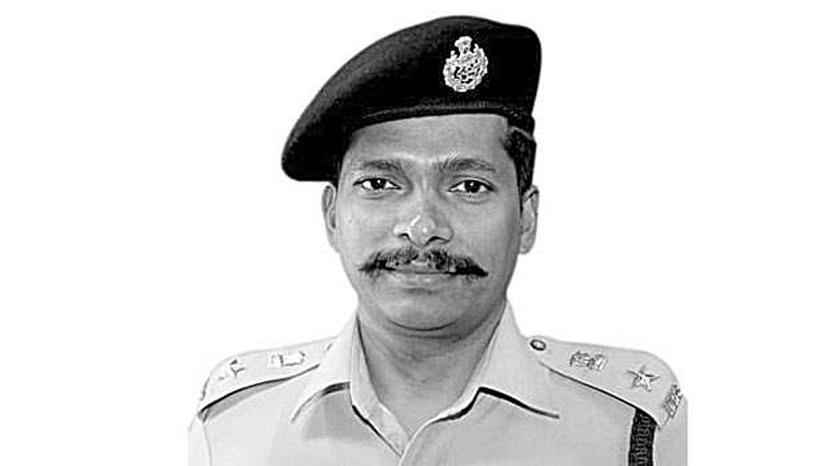 அஞ்சுவது நன்று!: தன்னிலை உயர்த்து! - 33