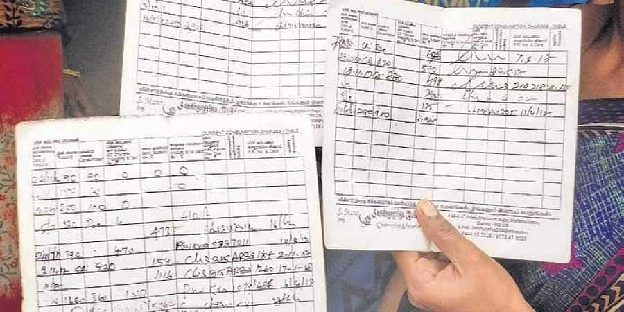 இதற்குப் பெயர்தான் எலக்ட்ரிக் ஷாக்கோ.. உத்தரப்பிரதேச குடிமகனுக்கு நேர்ந்த கொடுமை