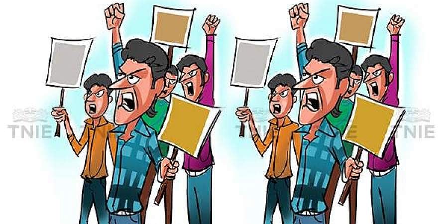 கல்லூரி நிர்வாகத்துக்கு பயந்து ஆசிரியர்கள் செய்த வேலையைப் பார்த்தீர்களா?