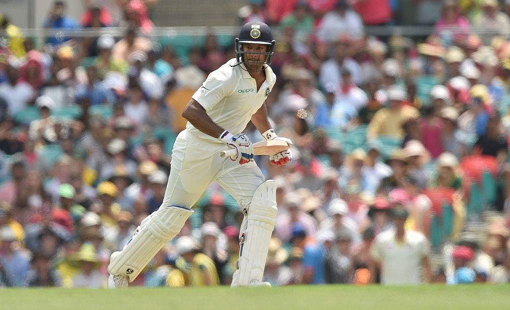 மீண்டும் ஏமாற்றினார் ராகுல்: மயங்க் அகர்வால், புஜாரா அபார பேட்டிங்!