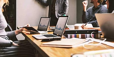 முற்பட்ட சமூகத்தினருக்கான 10 சதவீத இடஒதுக்கீடு: யாரெல்லாம் தகுதியானவர்கள்?