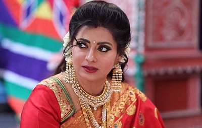 ரேட்டிங்கில் சன் டிவி தொடர்களைப் பின்னுக்குத் தள்ளிய ஜீ தமிழின் ‘செம்பருத்தி’ தொடர்!