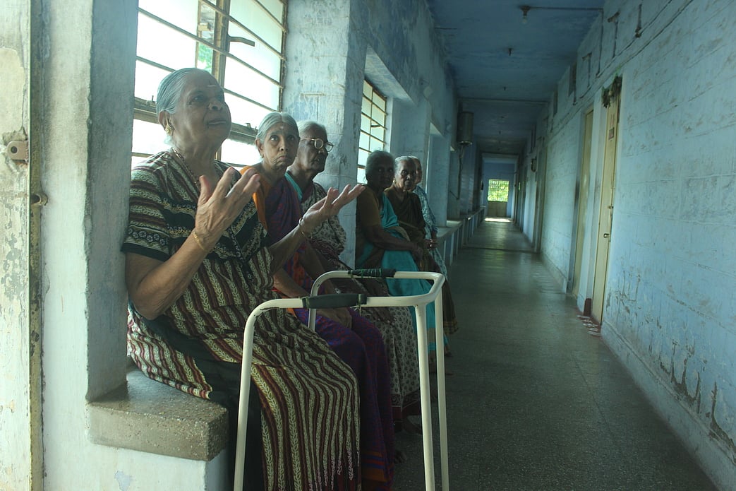 பெத்த மனம் பித்து... பிள்ளை மனம் கல்லு! 