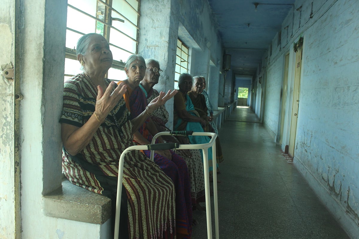 பெத்த மனம் பித்து... பிள்ளை மனம் கல்லு!