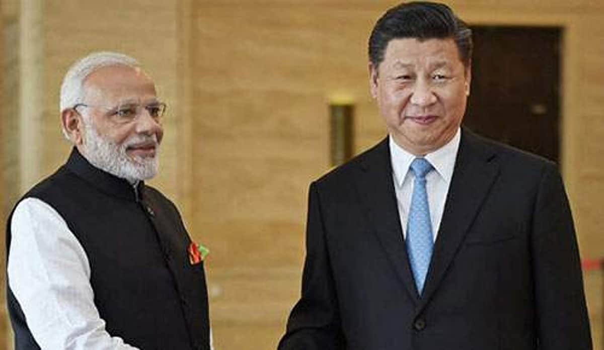 பிரதமர் மோடி - சீன அதிபர் ஜின்பிங் சந்திப்பு: போலீஸ் வேனில் சென்ற பத்திரிகையாளர்கள்!