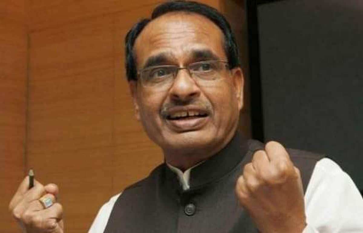 மத்திய பிரதேசத்தை காக்கை போல், கழுகு போல் கிழித்து சிதைக்கிறார்கள்: சீறிய சிவராஜ் சிங் சவுகான்