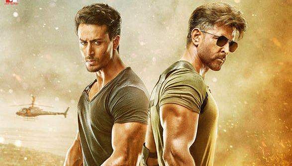 ரூ. 300 கோடி வசூல்: வார் படம் புதிய சாதனை!