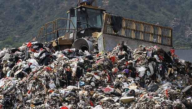 அனைத்து வகையான பிளாஸ்டிக் கழிவுகள் இறக்குமதிக்கும் தடை: மத்திய அரசு அறிவிப்பு
