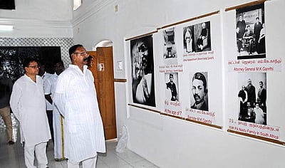 மதுரையில் அண்ணல் காந்தியடிகள் வருகை தந்த இடங்களில் தினமணியின் அஞ்சலி