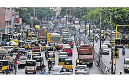 ராஜீவ் காந்தி சாலையில் இன்றுமுதல் போக்குவரத்து மாற்றம்