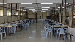 புதுச்சேரியில் சட்டப்பேரவைத் தோ்தல் வாக்கு எண்ணிக்கை: முன்னேற்பாடுகள் தயாா்