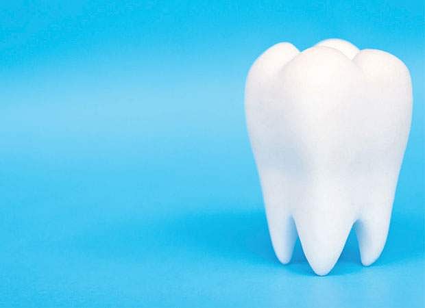 ஆயுள் காக்கும் ஆயுர்வேதம்: பற்களைப் பாதுகாக்கும் வழிமுறைகள்!