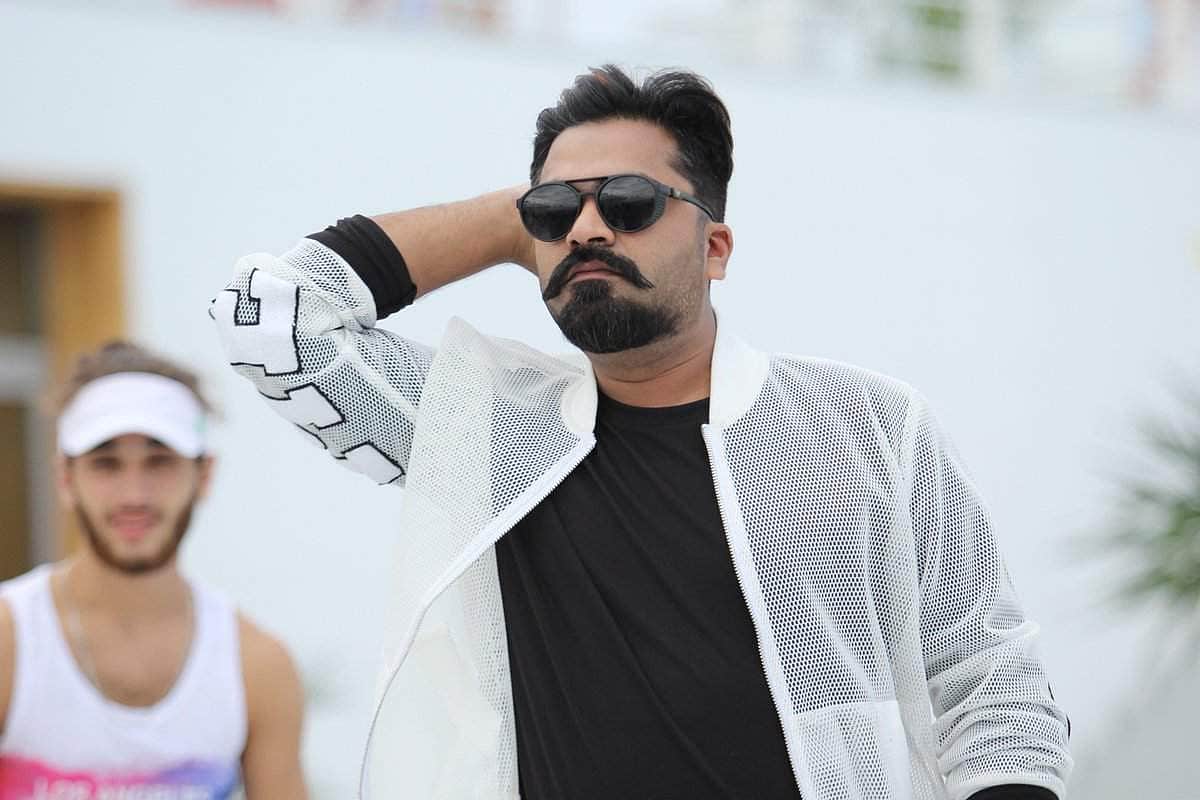 படப்பிடிப்புக்கு வர மறுக்கிறார்: சிம்பு மீது புதிய புகார்!