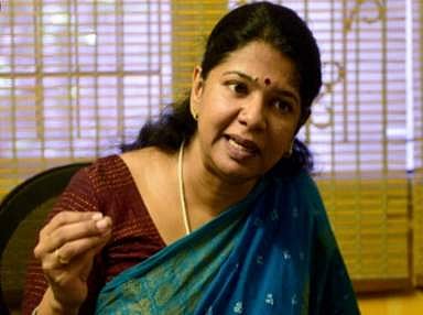 மீனவா்களை கலந்து ஆலோசித்து மீன்வள மசோதாவை நிறைவேற்ற வேண்டும்: கனிமொழி எம்.பி.