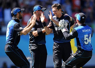 பூம்ராவும், மலிங்காவும் போதாதாம்.. மும்பை இந்தியன்ஸுக்கு இவரும் வேணுமாம்!