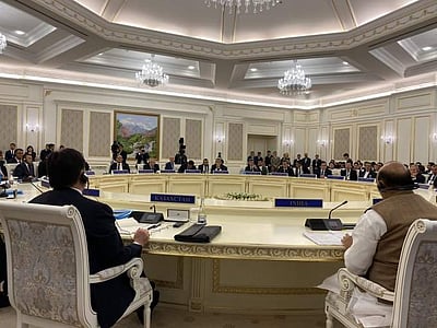 சமூகத்தின் சீர்கேடாகவும், வளர்ச்சிக்கு தடையாகவும் பயங்கரவாதம் உள்ளது: ஷாங்காய் மாநாட்டில் ராஜ்நாத் சிங் உரை