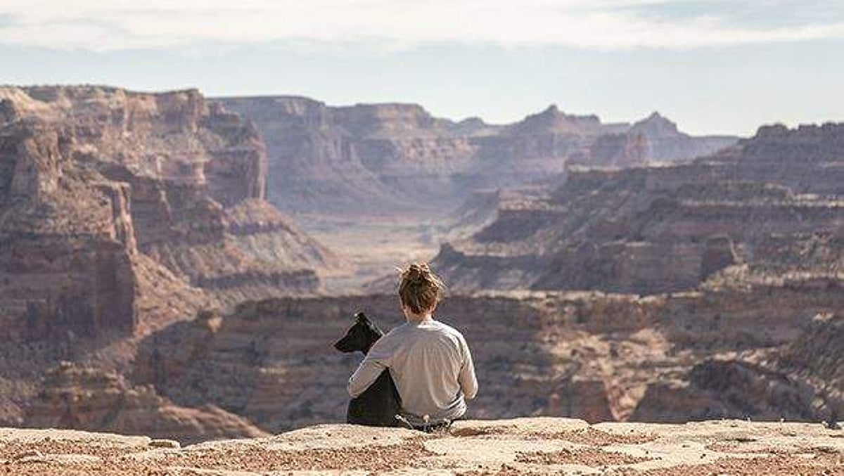 இந்த வாரம் கவிதைக்கான தலைப்பு: மெளன சிறை!