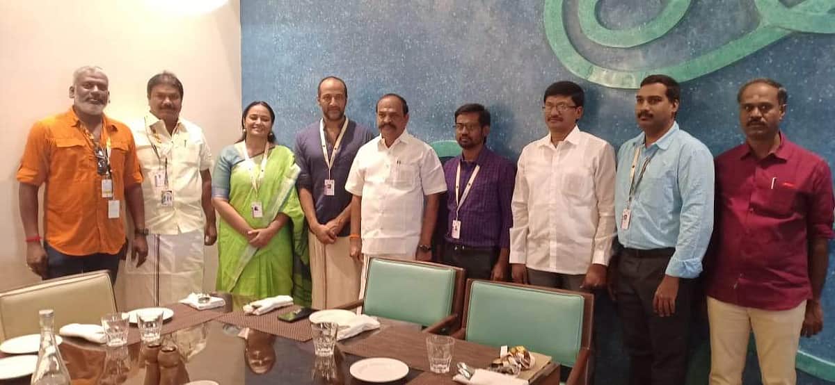 தமிழ் திரைப்படங்கள் அதிகளவில் உலகப் பட விழாக்களில் பங்கேற்க தமிழக அரசு உதவும்! அமைச்சர் கடம்பூர் ராஜு அறிவிப்பு!