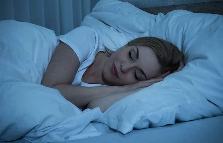 ராத்திரி சரியான தூக்கமில்லையா? அப்போ உடனே எக்ஸ்பர்ட் சொல்றதைக் கேளுங்க!