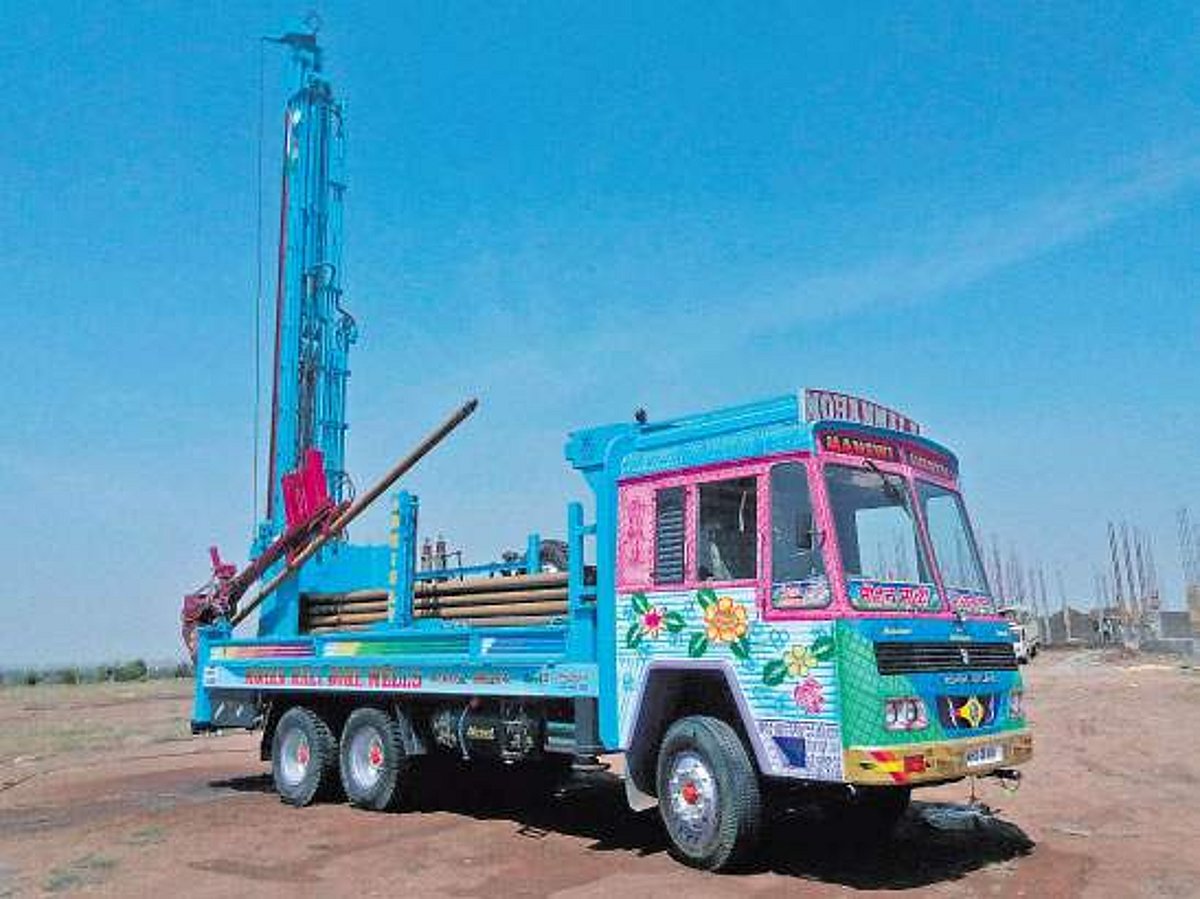 நெருக்கடியில் ரிக் வாகன தொழில்