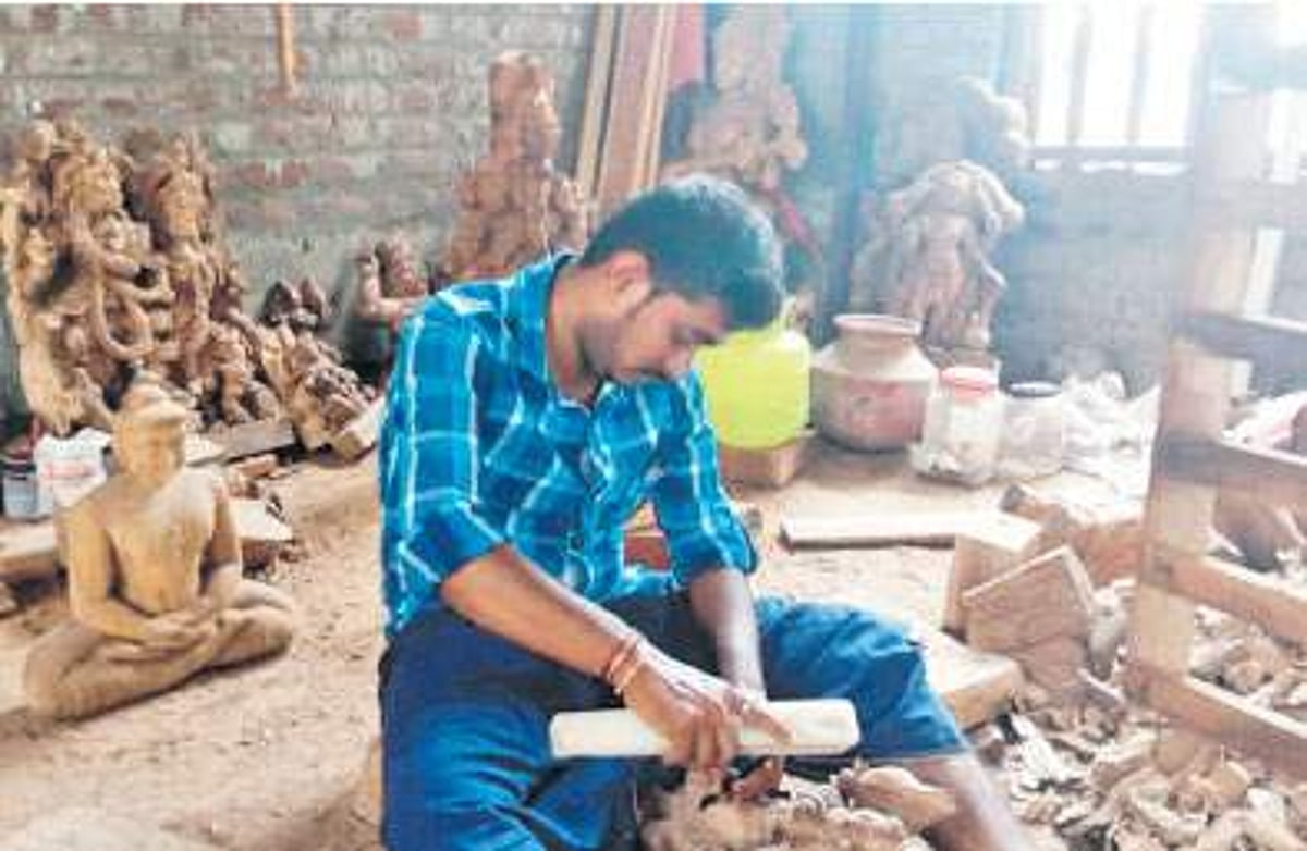 மரச்சிற்பக் கலைக்கு புவிசார் குறியீடு: அரசு உதவியை எதிர்நோக்கும் கலைஞர்கள்