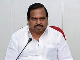குதிரை பேரம் நடத்தும் தவெக: ஆளுநரிடம் அதிமுக புகார்