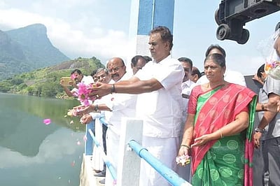 முதல்போக பாசனத்தேவைக்காக ஆழியார் அணையில் தண்ணீர் திறப்பு
