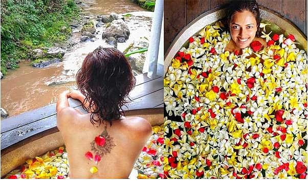 கவர்ச்சியான குளியல் புகைப்படங்களை வெளியிட்டு பரபரப்பை ஏற்படுத்திய அமலா பால்!