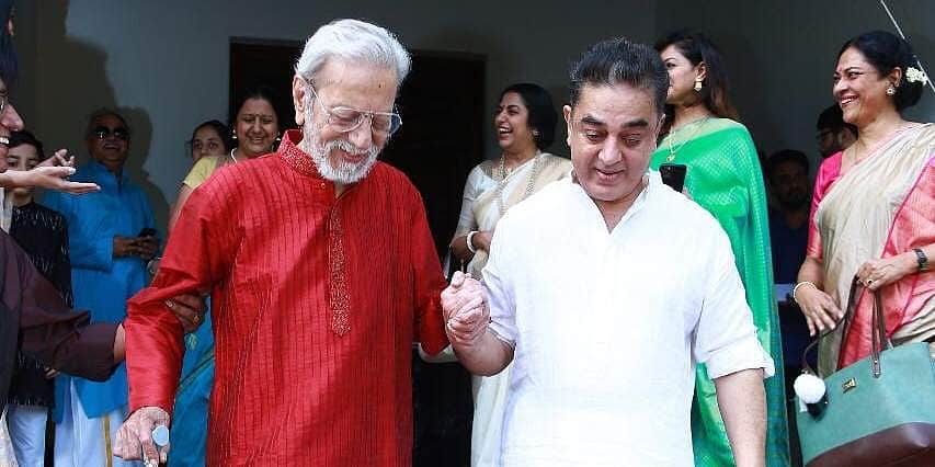 பரமக்குடியில் தந்தை சிலையைத் திறந்து வைத்தார் கமல் ஹாசன்