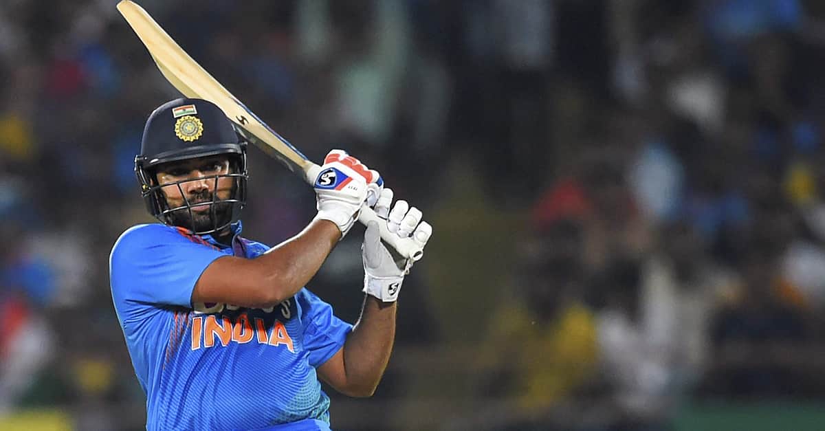 தொடர்ச்சியாக ஆறு சிக்ஸர்கள் அடிக்கத் திட்டமிட்டேன்: ரோஹித் சர்மா பேட்டி