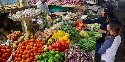 ஏப்ரல் மாதத்தில் சில்லறை பணவீக்கம் 6 ஆண்டுகளில் இல்லாத அளவுக்கு 3.16% ஆக குறைவு!