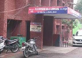 மின் கட்டணம் செலுத்தாததால் காவல் நிலையங்களில் மின்சாரம் துண்டிப்பு!