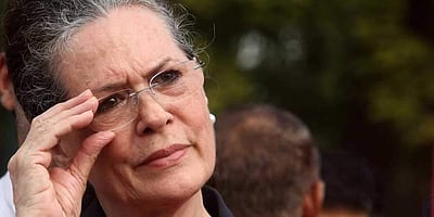 மோடி அரசின் வீழ்ச்சிக்கான தொடக்கம்தான் இது: சோனியா காந்தி!