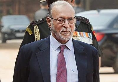 அனைவரும் அமைதி காக்க வேண்டும்: தில்லி துணைநிலை ஆளுநர் வேண்டுகோள்