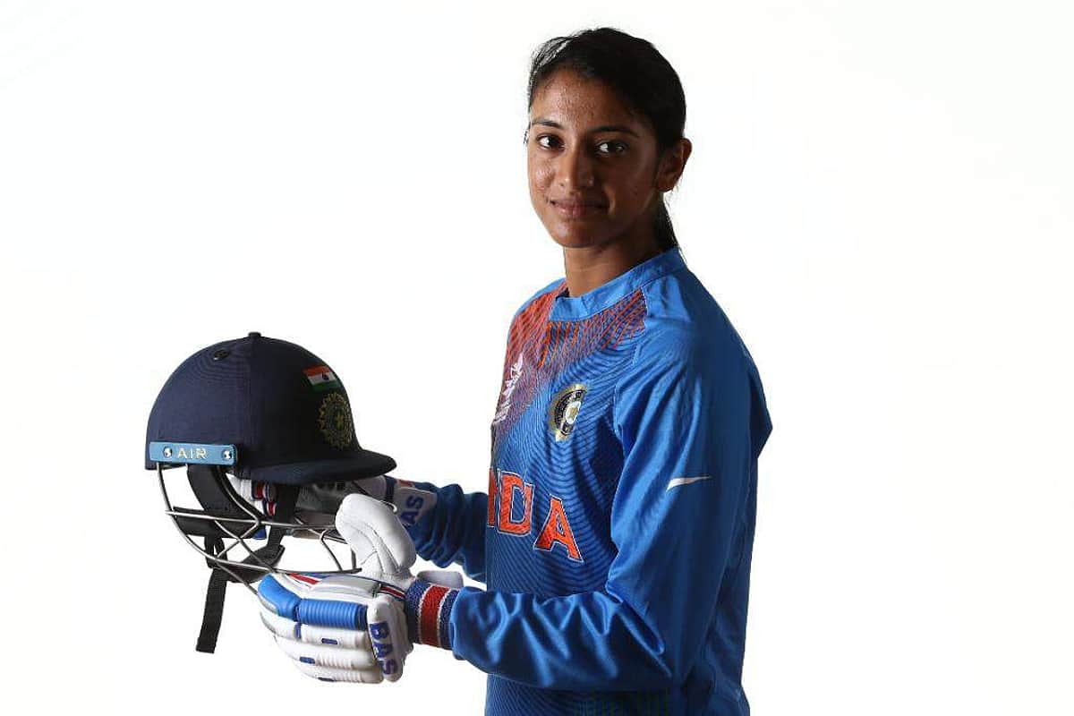 ஐசிசியின் இரு அணிகளிலும் இடம்பிடித்த இந்திய வீராங்கனை!