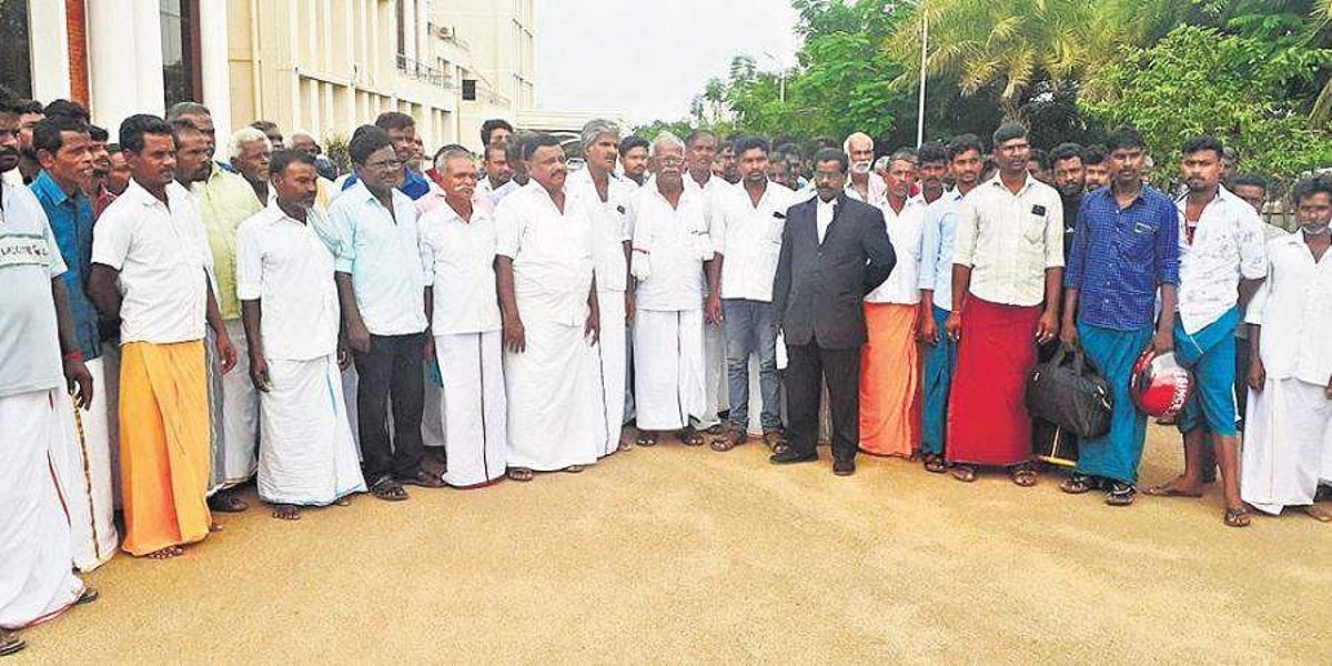 ஆதிக்க சாதி மிரட்டல்: வேட்புமனுவை திரும்பப் பெறவும், தேர்தலை புறக்கணிக்கவும் தலித் கிராமம் முடிவு