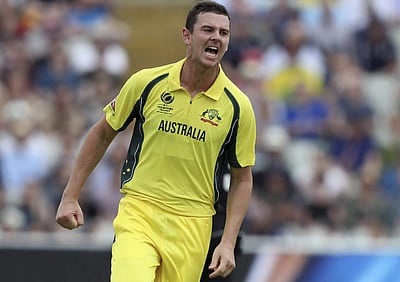 ஹேசில்வுட்டைத் தேர்வு செய்தது சென்னை சூப்பர் கிங்ஸ்!