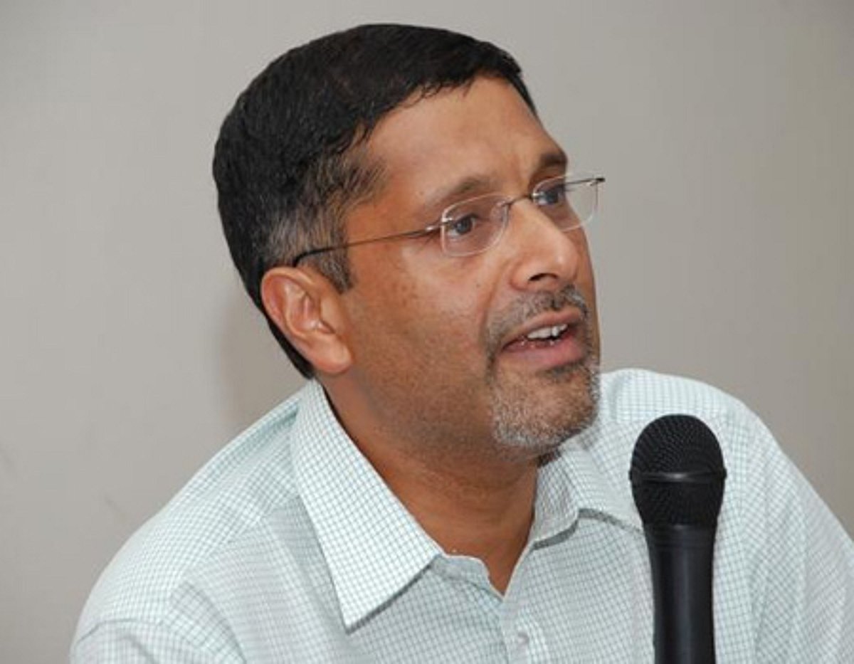 பொருளாதார வீழ்ச்சியில் பங்குச் சந்தை மட்டும் எவ்வாறு உயருகிறது? - அரவிந்த் சுப்பிரமணியன் கேள்வி