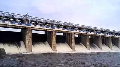 வீடுர் அணை திறப்பு: கரையோர மக்களுக்கு வெள்ள அபாய எச்சரிக்கை