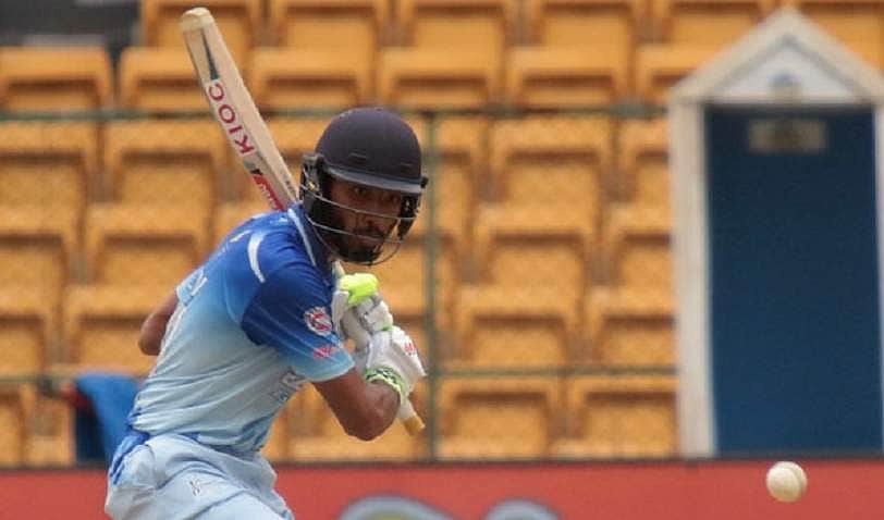 ஆர்சிபி ரசிகர்களுக்கு ஒரு நற்செய்தி: சூப்பர் ஃபார்மில் உள்ள 19 வயது வீரர்!